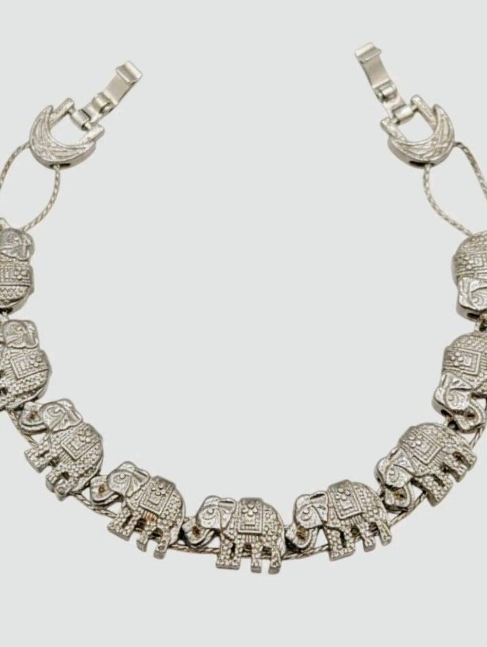Vintage Silver Tone Elephant Sliding Charm Animal Bracelet Boho Casual 6.5 In